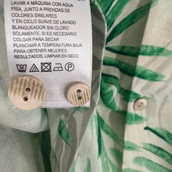 NEW Tommy Bahama Men Med Misty Palms 100% Silk Shirt Short Slv Camp Resort Party - Picture 6 of 12